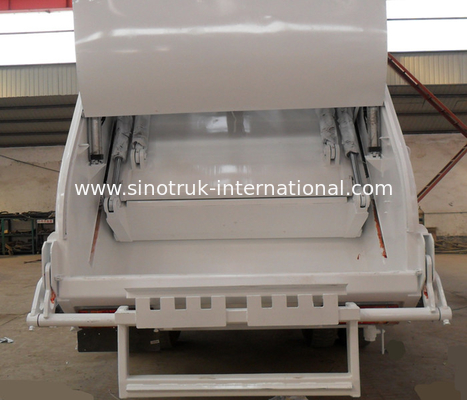 12CBM Compactor Food Rubbish Removal Truck With Low Fuel Consumption