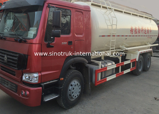 SINOTRUK HOWO Bulk Cement Truck 371HP 10 Wheels LHD 30CBM  ZZ1257S4641W