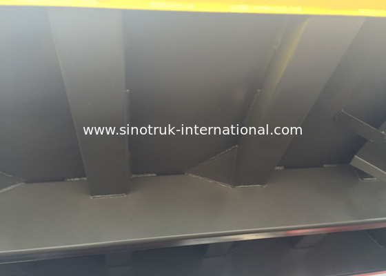 Front Lifting Tipper Dump Truck 4×2 , 4×4 , 6×2 , 6×6 Driving Strong Enough Engine