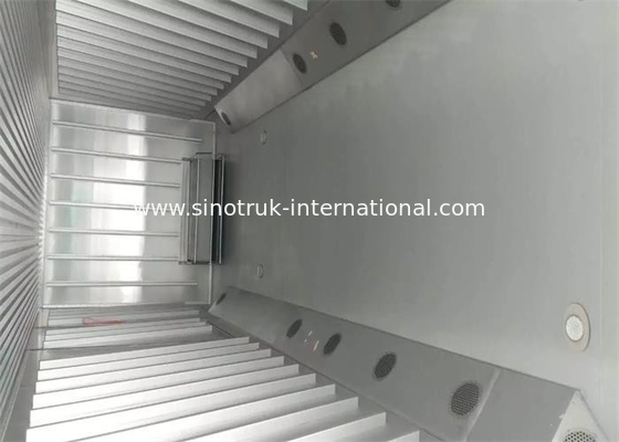 Commercial Refrigerated Truck SINOTRUK HOWO 20 - 25 CBM German MAN Engine Euro 4