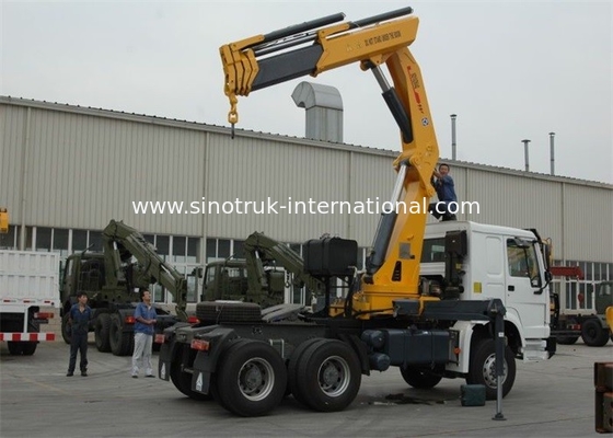 SINOTRUK Tractor Truck Mounted Hydraulic Crane 6X4 LHD 336HP XCMG 12 Tons Crane