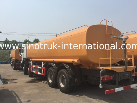 Sinotruk Howo Zraszacz Cysterna na wodę 30CBM 8 X 4 Euro 2