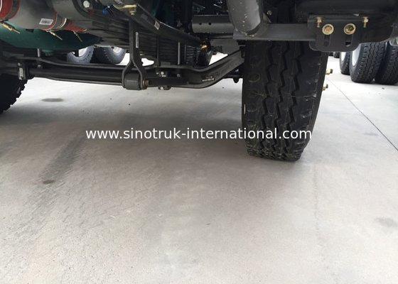 SINOTRUK HOWO Dropside Cargo Commercial Vehicles Truck Chassis LHD 6X4 371HP