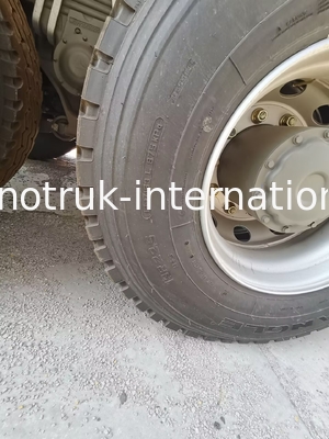 Sinotruk HOHAN Nowy HOWO 8X4 Wyrzucacz 380hp 12 Koła Biały H77L ZZ3317V386JB1R Typ U