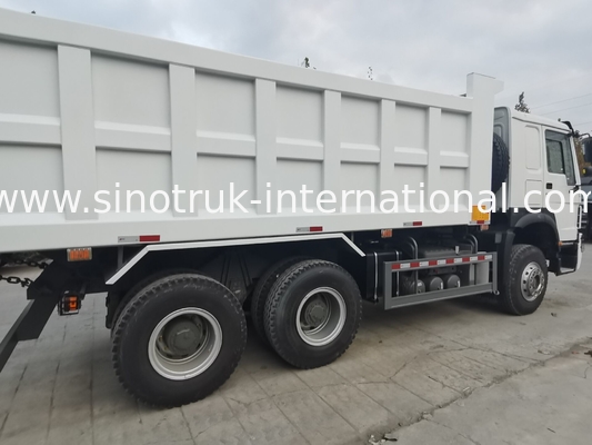 SINOTRUK HOWO 400KM Kierownicza zbiornicza do budownictwa A7 Wojskowe światło ostrzegawcze zderzaka