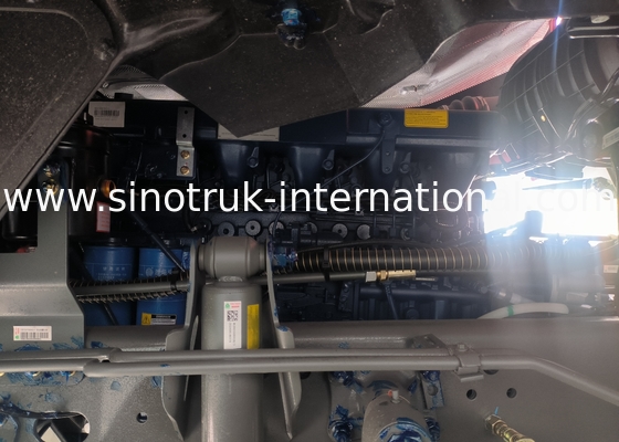 Sinotruk Howo Traktor z wywrotem Tx 400KM Euro 2 8 × 4 Lhd 12 kół Czerwony