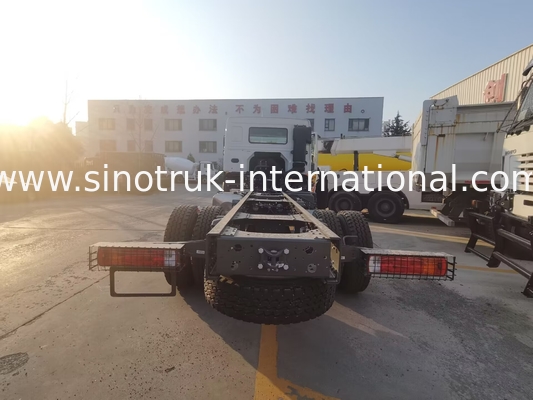 SINOTRUK HOWO LHD 6X4 400KW Podwozie tankowca oleju wodnego
