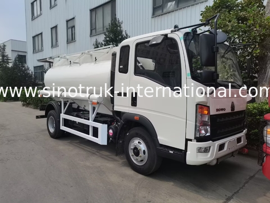 SINOTRUK HOWO 4X2 6 kół Samochód z zbiornikiem oleju 5-6CBM