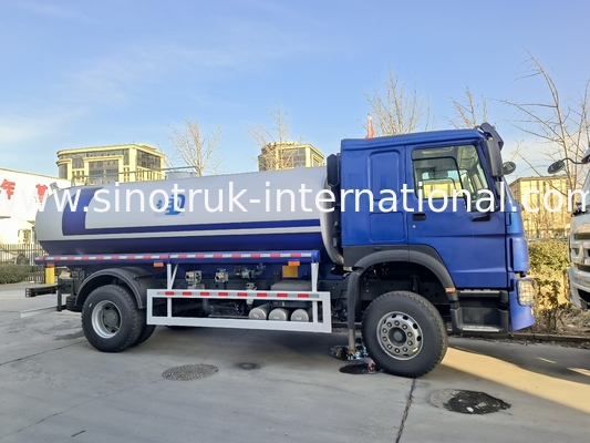 SINOTRUK HOWO Cisterna wodna 4x2 RHD 300HP 10CBM do trwałego transportu wody