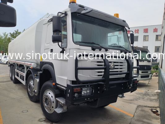 400 KM Wydatki silnika Samochód transportowy oleju Idealne rozwiązanie dla bezpiecznej dostawy oleju