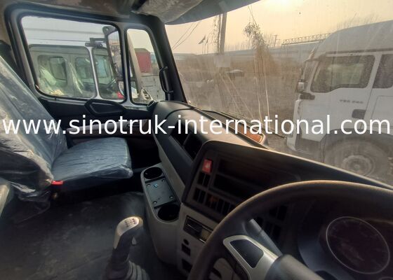 Ciężarówka trakcyjna ZZ427V344JB1R z silnikiem o mocy 371 KM, kołem napędowym 6x4 i kabiną H77L z klimatyzacją do transportu ciężarówek