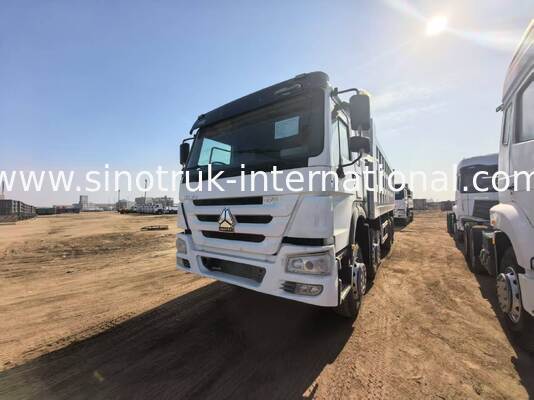 375 koni mechanicznych, z pojemnością 40-50 ton i długością 7300 mm