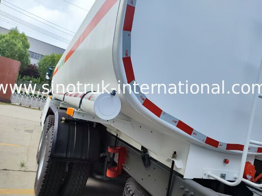 Biały HOWO TX 6x4 ciężarówka do transportu paliwa 336KM