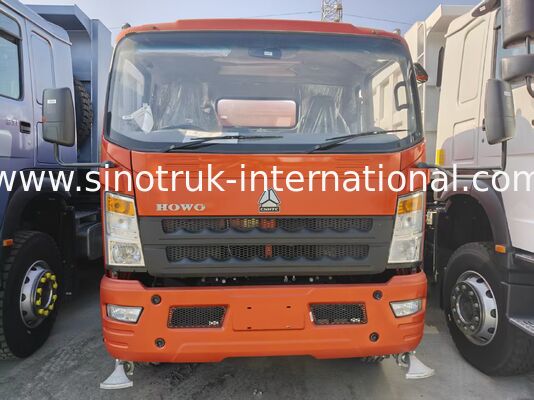 Lekki zraszacz SINOTRUK HOWO 4×2, cysterna na wodę 6CBM