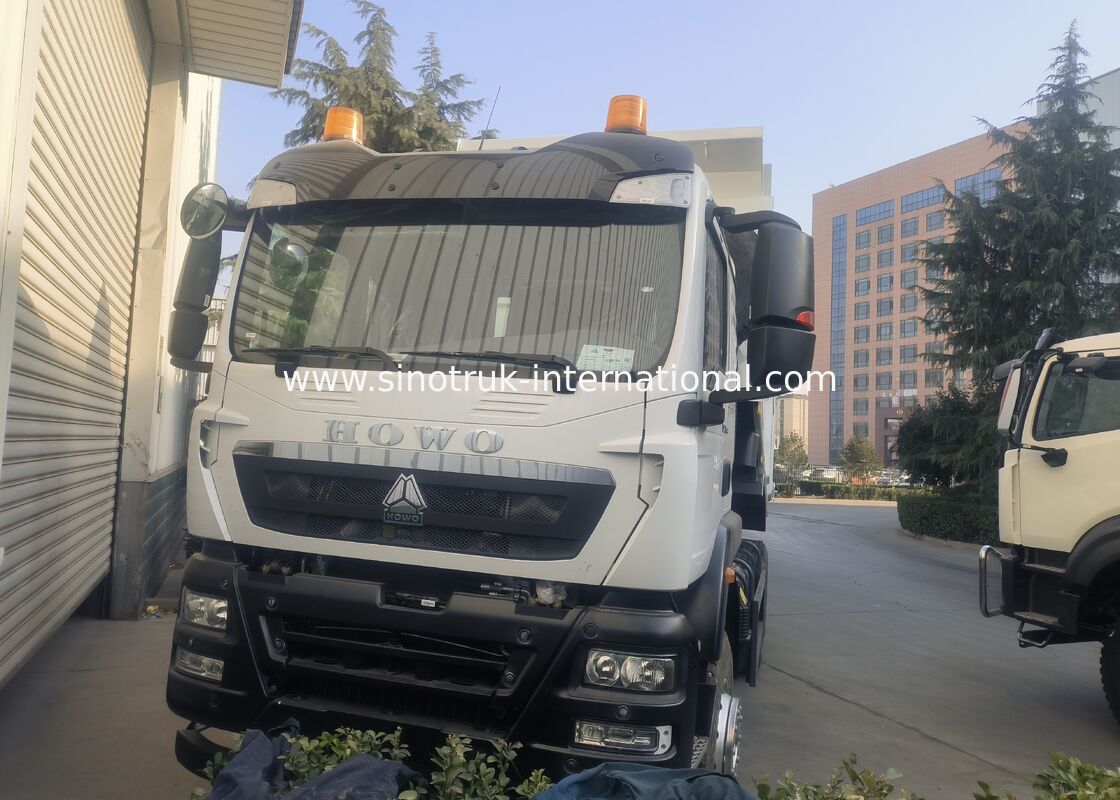 HOWO TX Ciężki wóz ciężarowy o pojemności zbiornika paliwa 300 l i stalowym materiale nadwozia do transportu ciężkiego ładunku