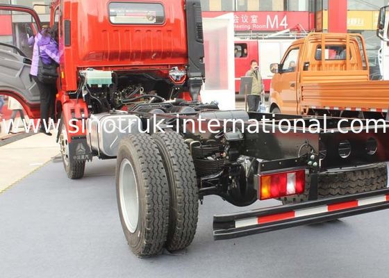 LHD 4X2 Drive Type Cargo Box Truck Euro 2 / Light Duty Cargo Truck