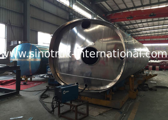 Oil Carrying 55-75 Tons 60cbm Mn Steel Oil Tanker Truck ISO/3C