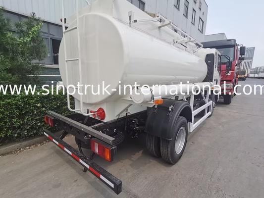 SINOTRUK HOWO 4X2 6 kół Samochód z zbiornikiem oleju 5-6CBM