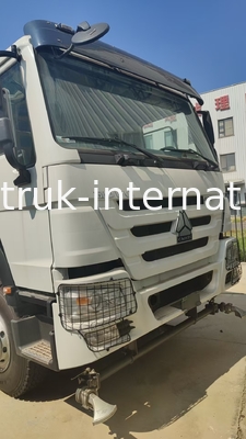 HOWO 6*4 Napęd 400KM 18m3 Duża maszyna inżynierska do rozpylania wody (Water Truck/Water Sprayer, nadająca się do tłumienia pyłu drogowego i nawadniania)